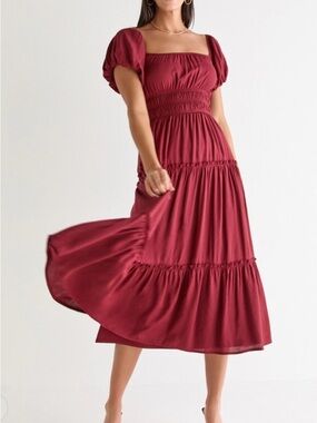 Francesca's Collections Burgundy Square-Neck Puff Sleeve Tiered Midi Dress
